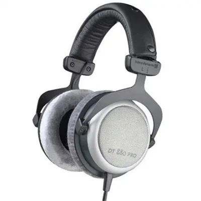 Beyerdynamic  |  Studijas austiņas  |  DT 880 PRO  |  Vadu  |  Uz auss