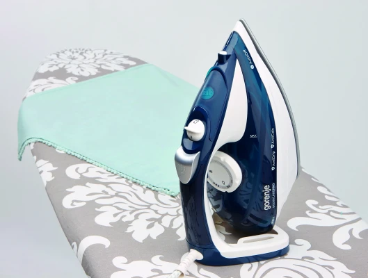 Gorenje  |  Steam Iron  |  SIH2600BLC  |  Power 2600 W  |  Water tank capacity 350 ml  |  Continuous steam 30 g / min  |  Blue / White  |  Steam boost performance 95 g / min