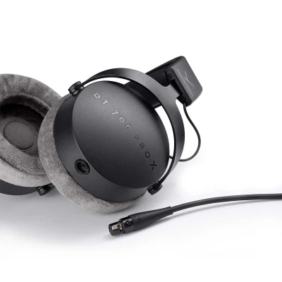 Beyerdynamic  |  Студийные наушники  |  DT 700 PRO X  |  Накладные  |  Шумоподавление  |  Черный