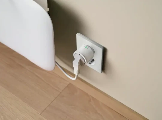 WiFi Plug  |  White