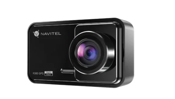 Navitel  |  Car Video Recorder  |  R385 GPS  |  2", 320 x 240  |  GPS (satellite)  |  Maps included