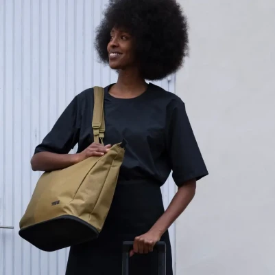 Thule Aion  |  Tote Bag  |  Nutria  |  Waterproof