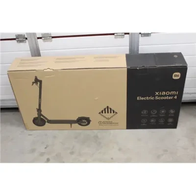 IZPĀRDOŠANA. Xiaomi Electric Scooter 4 EU  |  Xiaomi Electric Scooter 4 EU  |  300 W  |  25 km / h  |  10 "  |  6 mēneši  |  Melns  |  DEMO, SCRATCHED, TRŪKST SKRŪVES