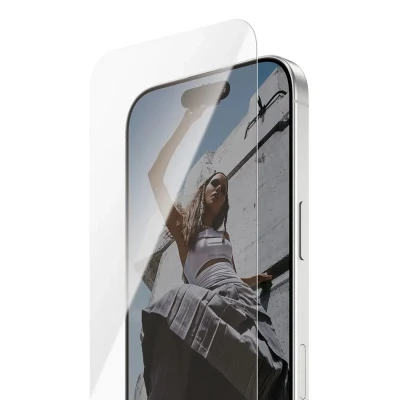 PanzerGlass Screen protector  |  Apple  |  iPhone 16 Pro / iPhone 17  |  Transparent  |  Ultra-Wide Fit w. EasyAligner