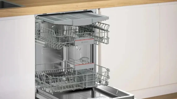 Bosch Dishwasher  |  SMU4HMW02S  |  Built-in  |  Width 60 cm  |  Number of place settings 14  |  Number of programs 6  |  Energy efficiency class D  |  Display  |  AquaStop function  |  White