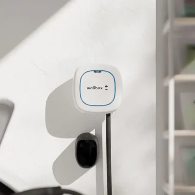 Wallbox elektriskā transportlīdzekļa uzlāde  |  Pulsar Max  |  22 kW  |  Wi-Fi, Bluetooth  |  5 m  |  Balts