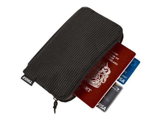Thule  |  Crossover 2  |  Travel Organizer  |  2-in-1 pouch  |  Black