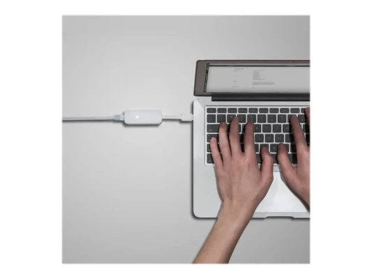 TP-LINK  |  UE300 USB 3.0 to Gigabit Ethernet Network Adapter  |  1 10 / 100 / 1000 Mbit / s