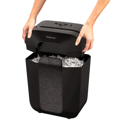 Powershred  |  LX50  |  Melns  |  17 L  |  Kredītkaršu šķēlēšana  |  Papīra apstrāde standarts / izvade 9 lapas vienā reizē  |  Krusts-griešanas šķēlējs  |  Garantija 24 mēneši