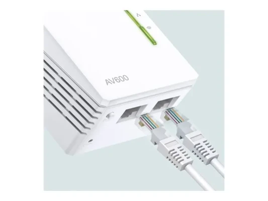 TP-LINK  |  AV600 Wi-Fi Powerline Extender  |  TL-WPA4220  |  10 / 100 Mbit / s  |  Ethernet LAN (RJ-45) ports 2  |  802.11n  |  Wi-Fi data rate (max) 300 Mbit / s  |  Data transfer rate (max) 600 Mbit / s