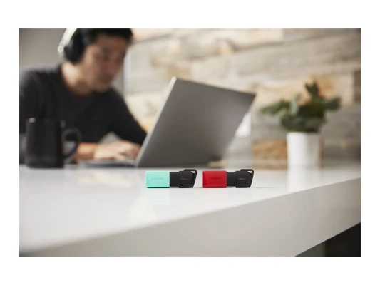 Kingston  |  USB Flash Drive  |  DataTraveler Exodia  |  256 GB  |  USB 3.2 Gen 1  |  Black / Teal