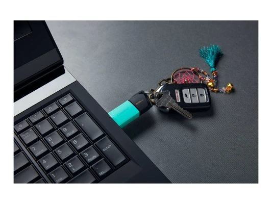Kingston  |  USB Flash Drive  |  DataTraveler Exodia  |  256 GB  |  USB 3.2 Gen 1  |  Black / Teal
