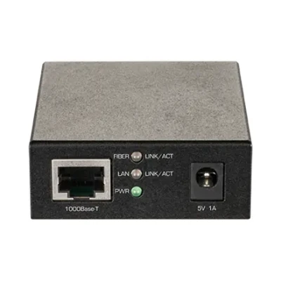 D-Link  |  1000BaseT to SFP Standalone Media Converter  |  DMC-G01LC  |  Gigabit SFP port  |  10 / 100 / 1000 Mbps port