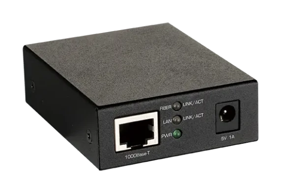 D-Link  |  1000BaseT to SFP Standalone Media Converter  |  DMC-G01LC  |  Gigabit SFP port  |  10 / 100 / 1000 Mbps port