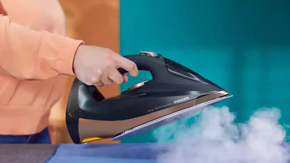 Philips  |  DST7510 / 80  |  Steam Iron  |  3200 W  |  Water tank capacity 300 ml  |  Continuous steam 55 g / min  |  Steam boost performance 260 g / min  |  Blue / Gold