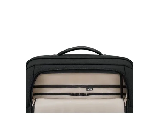 Lenovo  |  ThinkPad Professional  |  Fits up to size 14 "  |  Topload  |  Black  |  Waterproof