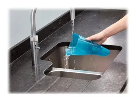 BLACK & DECKER  |  Vacuum Cleaner  |  WDC215WA-QW  |  Cordless operating  |  Handstick  |  7.2 V  |  Operating time (max) 10 min  |  Blue