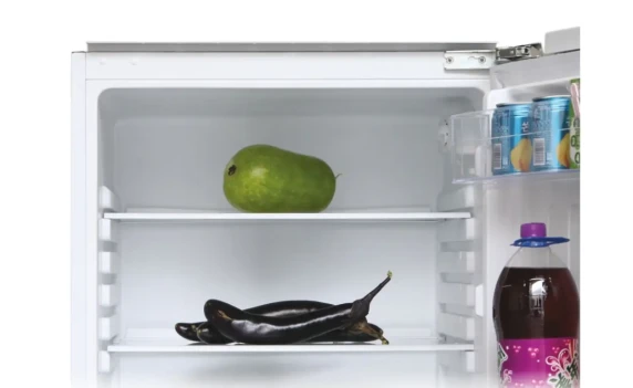 Candy Refrigerator  |  CMLS68EW  |  Energy efficiency class E  |  Built-in  |  Larder  |  Height 82 cm  |  Fridge net capacity 135 L  |  Display  |  39 dB  |  White