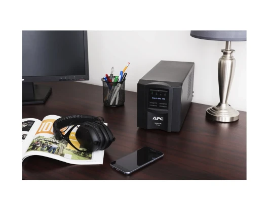 Schneider Electric APC Smart-UPS  |  SMT750IC  |  750 ВА  |  500 Вт