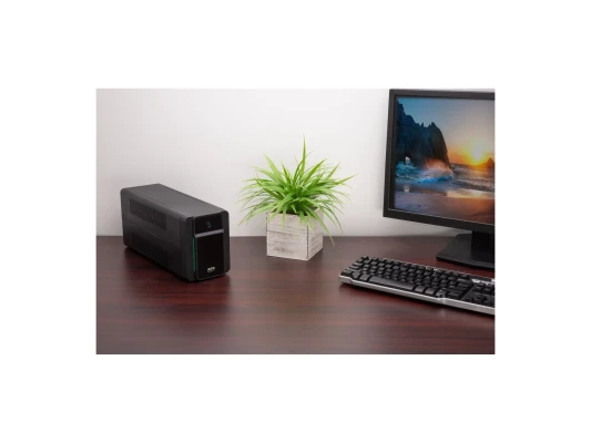 Schneider Electric APC Easy UPS  |  BVX900LI  |  900 VA  |  480 W