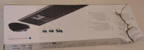 SALE OUT.  |  SALE OUT. Dell  |  Premier Multi-Device Keyboard and Mouse  |  KM7321W  |  Keyboard and Mouse Set  |  Wireless  |  Batteries included  |  US  |  DAMAGED PACKAGING, SCRATCHED ON MOUSE LOWER PART  |  Titan grey  |  Wireless connection