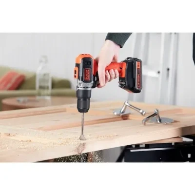 BLACK & DECKER  |  Cordless Drill / Driver with 2.0 Ah / 4.0 Ah Battery  |  BCD003MEM2K-QW  |  18 V  |  2.0 / 4.0 Ah  |  Lithium