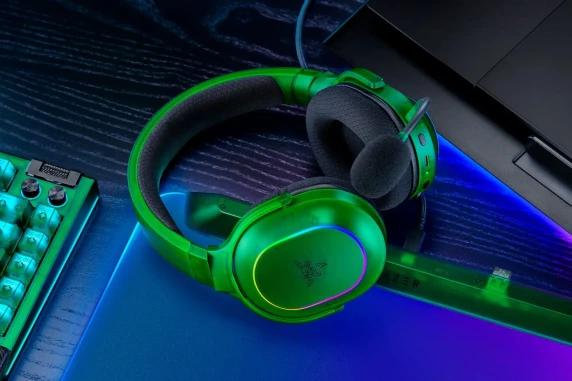 Razer  |  Spēļu austiņas  |  Barracuda X Chroma