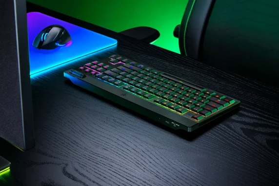 Razer BlackWidow V4 Low-profile HyperSpeed (Orange Switch) - US Layout  |  Razer