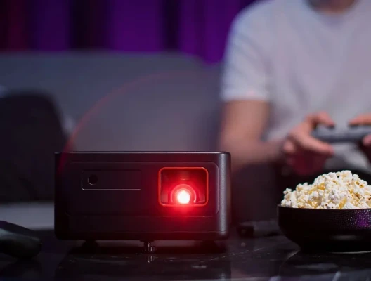 Philips GamePix 900  |  4K UHD (3840 x 2160)  |  1000 ANSI lumens  |  Black