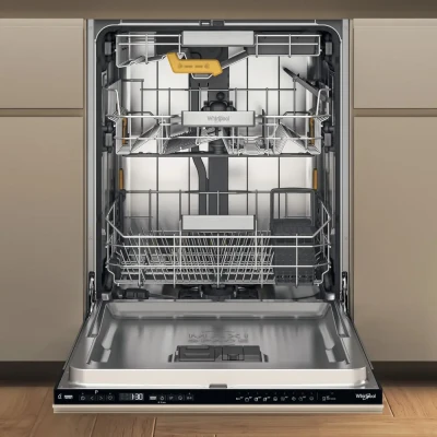 Whirlpool W8I HP42 L  |  Built-in  |  Width 60 cm  |  Number of place settings 14  |  Number of programs 10  |  Energy efficiency class C  |  Display  |  Black