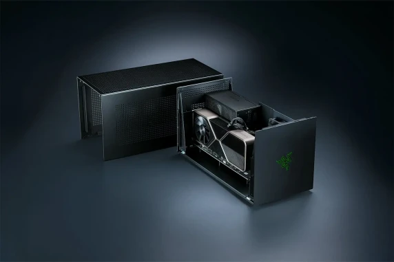 Razer  |  Core X V2  |  RC21-02270200-R3M1  |  Thunderbolt 5