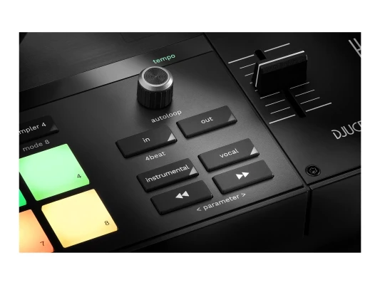 DJ-контроллер Hercules DJControl Impulse T7  |  USB-подключение
