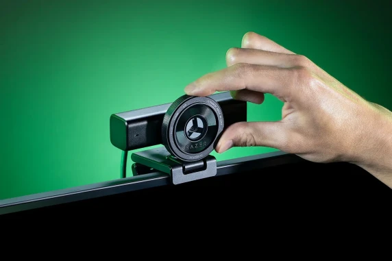 Razer  |  Webcam  |  Kiyo V2  |  MJPEG up to 4K 30 FPS, 1080p 60 FPS, YUY2 up to 4K 15 FPS, 1080p 60 FPS, NV12 up to 4K 20 FPS, 1080p 60 FPS