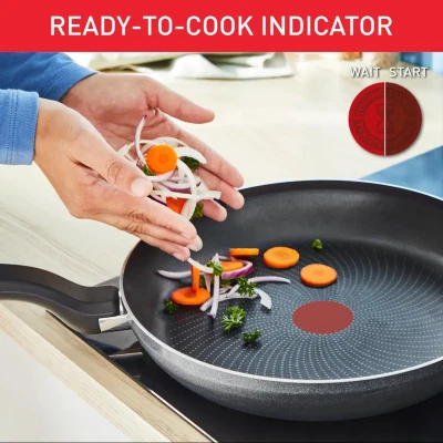 TEFAL Pan  |  H0561942  |  Wok  |  Diameter 28 cm  |  Suitable for induction hob  |  Fixed handle  |  Black