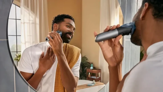 Philips  |  Beard Trimmer  |  BT7670 / 15 7000 Series  |  Cordless  |  Wet & Dry  |  Number of length steps 40  |  Silver / Black