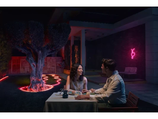 Philips Hue Neon Lightstrip for outdoor use, 5 m  |  30 W  |  Bluetooth, Zigbee