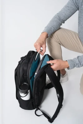 Hyper HP21PBKGL HyperPack  |  Fits up to size 16 "  |  Backpack  |  Black