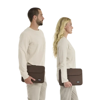 Thule Lithos Sleeve MacBook Air 13" - Nuanced Brown, 3205455  |  Thule