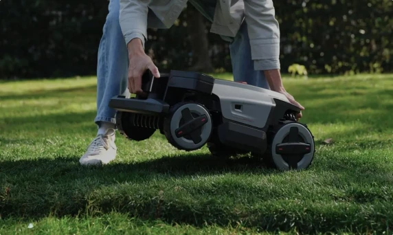 Roborock RockMow Z130 Механизм, AWD, 3000м², RTK + VSLAM, модуль обрезки краев