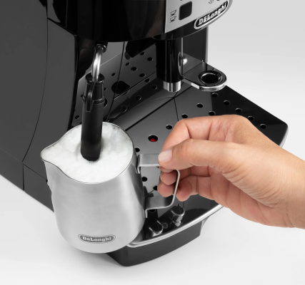 Delonghi  |  Automatic Coffee Machine with Milk Frother  |  Magnifica S ECAM22.112.B  |  1450 W  |  Black