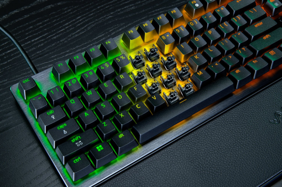 Razer Huntsman V3 Pro 8KHz  |  Gaming keyboard  |  Wired  |  US  |  Razer Analog Optical Switch Gen-2  |  Black