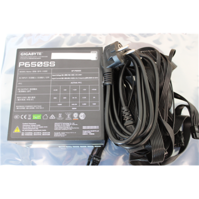 IZPĀRDOŠANA. Gigabyte PSU  |  GP-P650SS GEU1  |  650 W  |  REFURBISHED, WITHOUT ORIGINAL PACKAGING, MANUAL AND ACCESSORIES