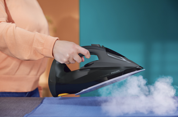 Philips  |  DST7511 / 80  |  Steam Iron  |  3200 W  |  Water tank capacity 300 ml  |  Continuous steam 55 g / min  |  Steam boost performance 260 g / min  |  Black