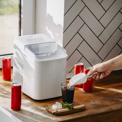 Adler Ice Cube Maker  |  AD 8800  |  Power 105 W  |  Capacity 1.4 L  |  White