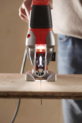 Black&Decker zāģis BES610K-QS 650W svārsts komplektā