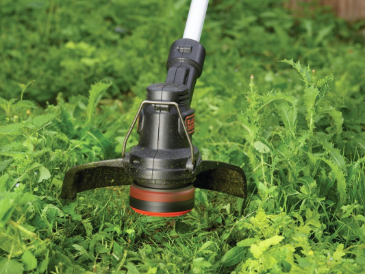 Триммер Black&Decker ST182320-QW 18V 2.0Ah 400mA заряд