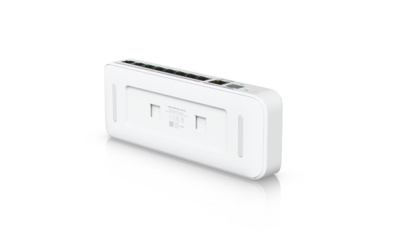 Ubiquiti Flex 2.5G  |  Flexible, 8-port 2.5 GbE switch  |  Desktop  |  Managed  |  10 Gbps (RJ-45) ports quantity 1  |  SFP+ ports quantity 1