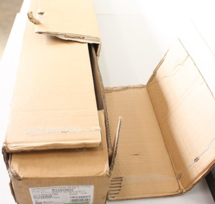 SALE OUT. Elite Screens Manual Series  |  M135XWH2  |  Diagonal 135 "  |  16:9  |  Viewable screen width (W) 299 cm  |  White  |  DAMAGED PACKAGING