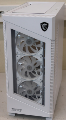 IZPĀRDOŠANA. MSI MPG VELOX 100R baltais PC korpuss, vidēja torņa, USB 3.2, audio izeja, mikrofons ieeja  |  MSI PC korpuss  |  MPG VELOX 100R BALTAIS  |  Balta  |  Vidēja torņa  |  BOJĀTA IEPAKOJUMS, DENTED KŪĶIS (AUGŠA)