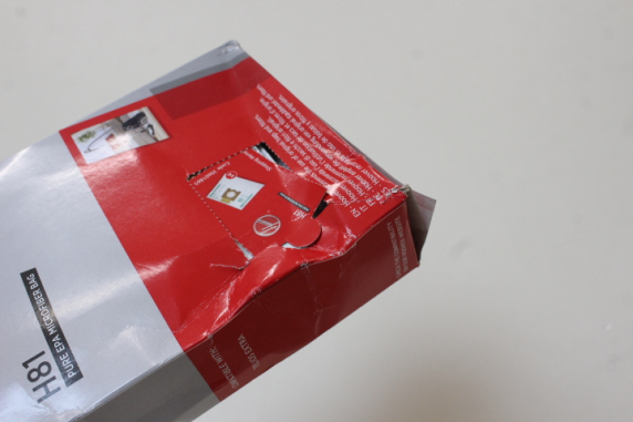 SALE OUT.  |  Hoover Pure Epa microfiber Vacuum cleaner bags  |  H81,  |  White  |  DAMAGED PACKAGING